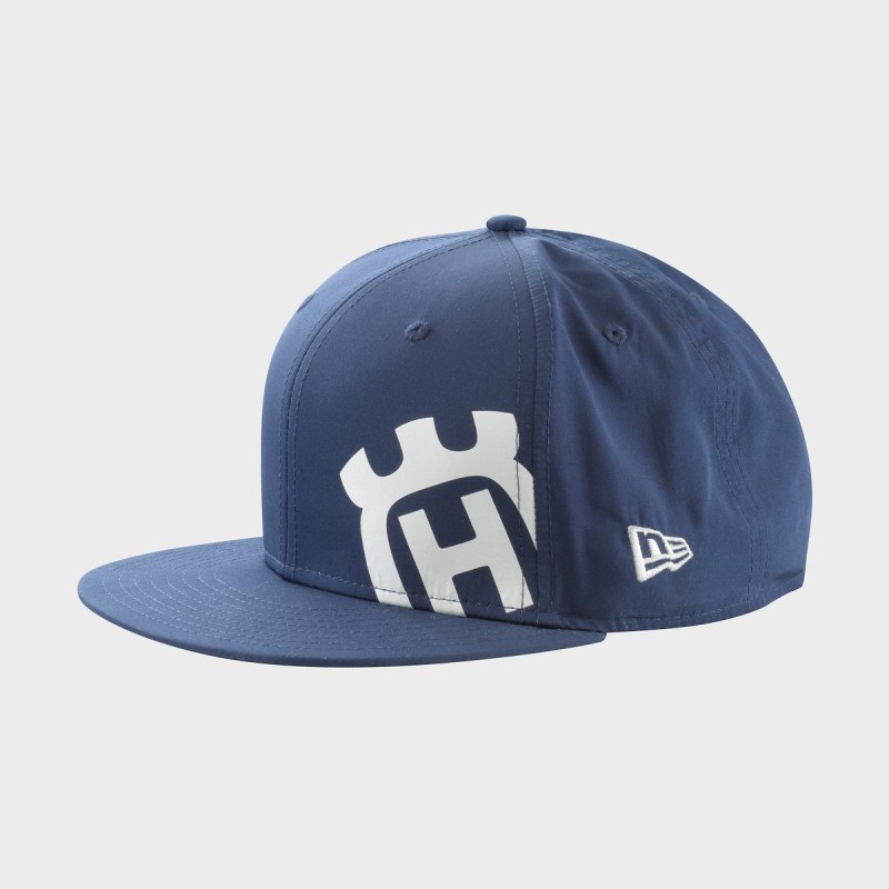 CASQUETTE HUSQVARNA "Relica Team Flat Cap"