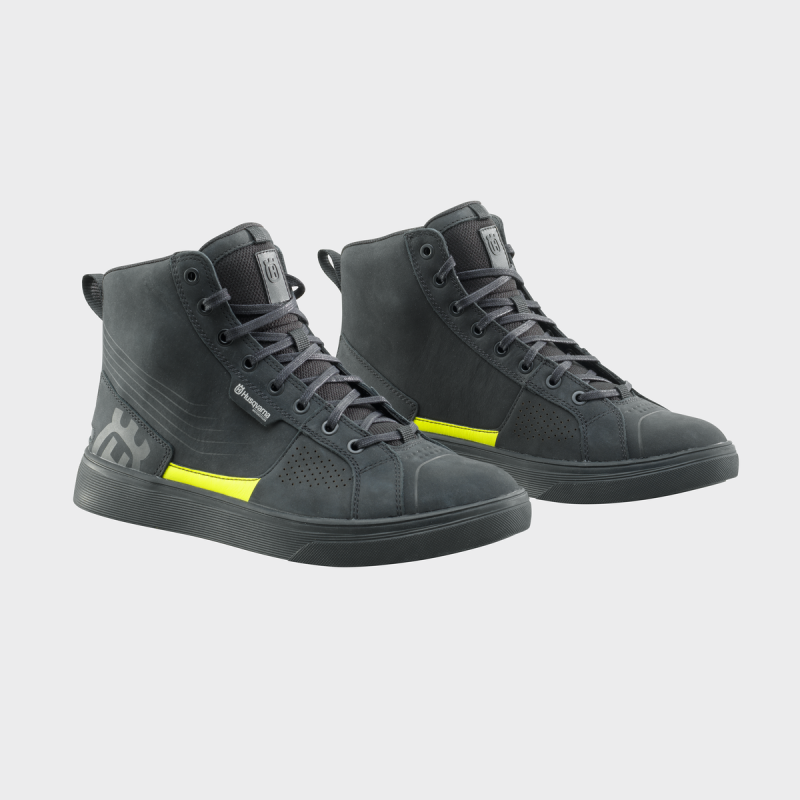 Chaussures moto Husqvarna "Sphere Shoes" By REVIT