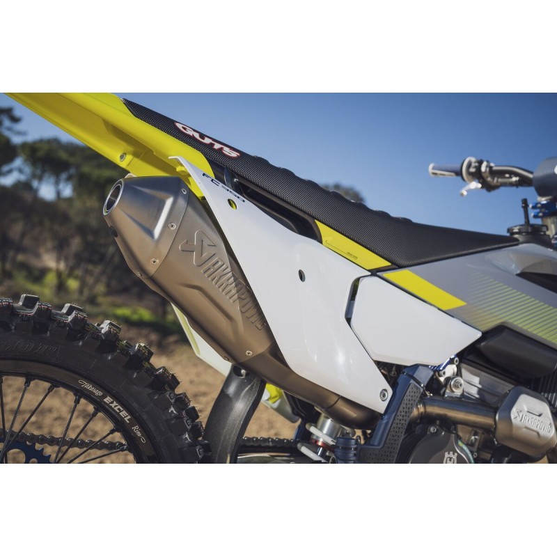 Ligne Complète Akrapovič « Evolution Line » pour Husqvarna FC 250/350 (23+)