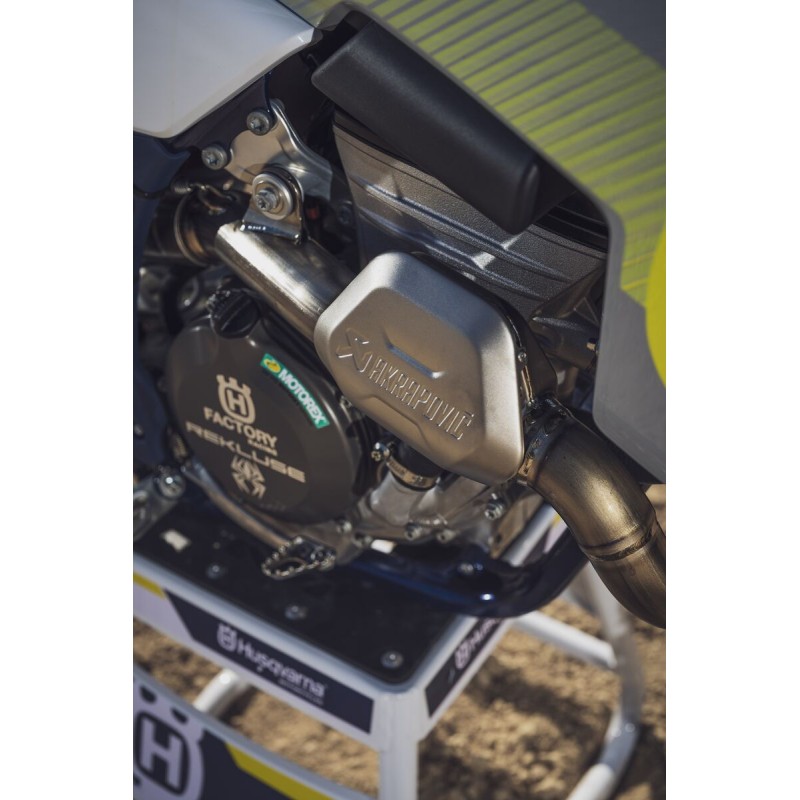 Ligne Complète Akrapovič « Evolution Line » pour Husqvarna FC 250/350 (23+)