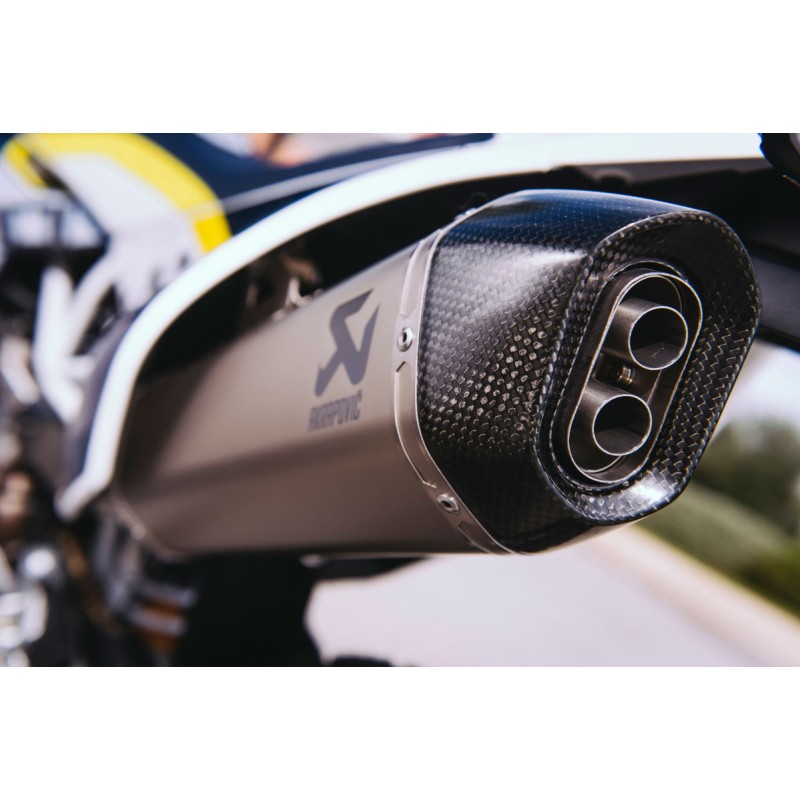 Silencieux Akrapovič « Slip-on Line » Titane pour Husqvarna 701 Supermoto et Enduro (2016) AKRAPOVIC